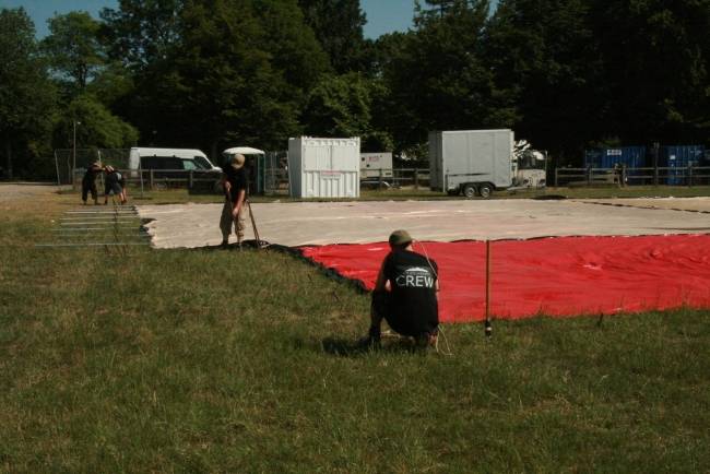 rigging a tent
